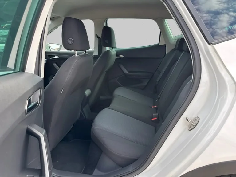 Seat Arona 2024: fotografija 12