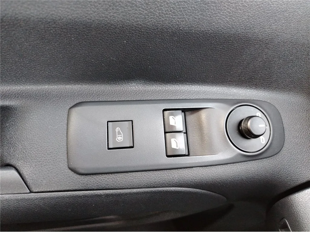 Peugeot Partner1.5 2021 – fotografija 18