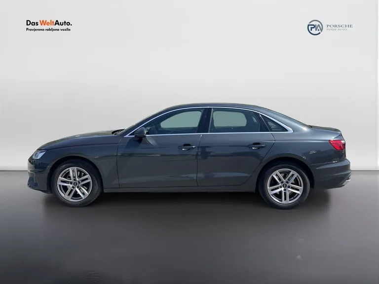 Audi A4 2023: fotografija 2