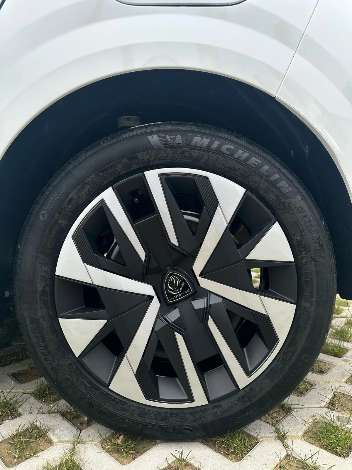 Peugeot 208 2024: fotografija 15