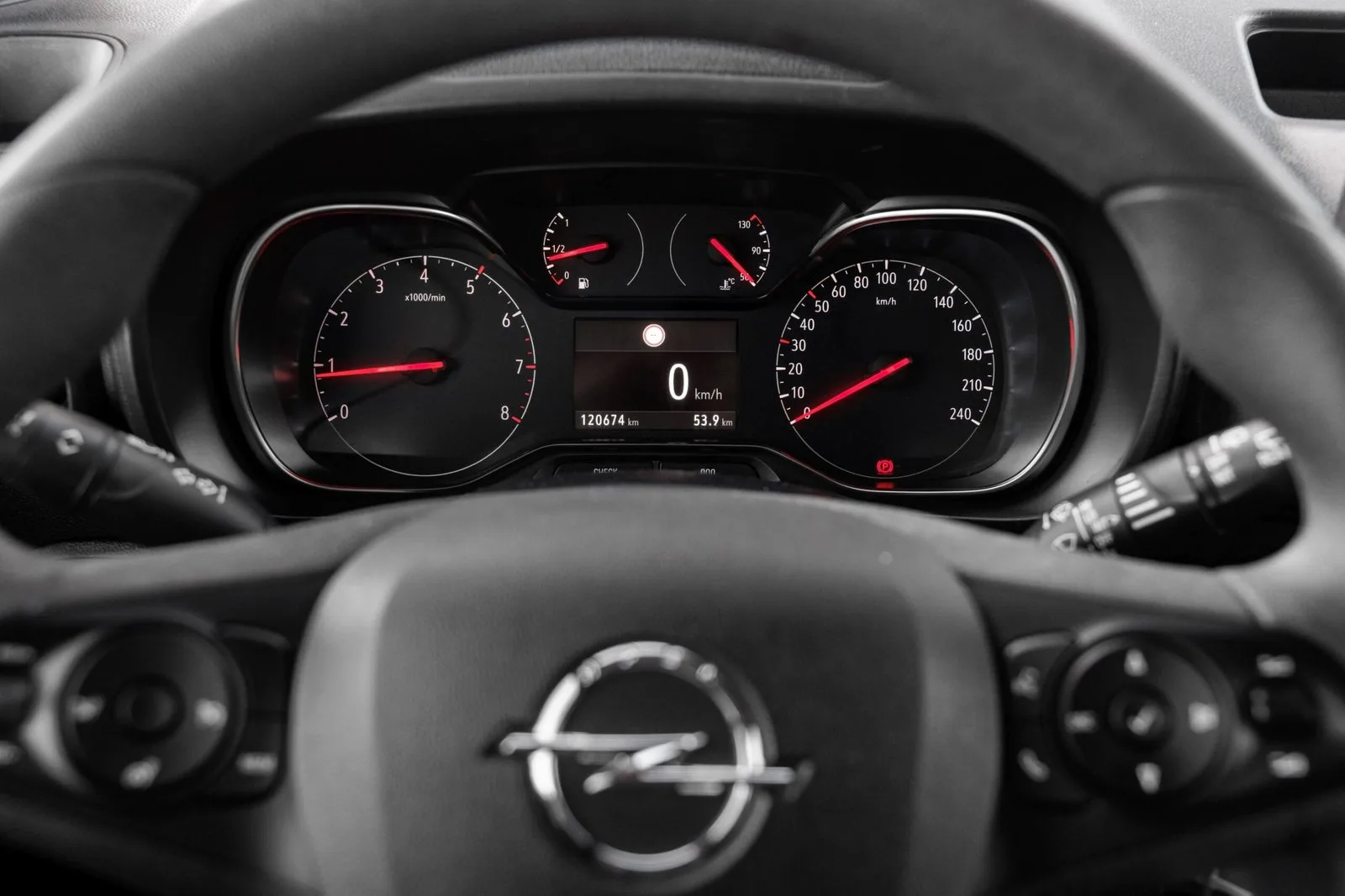 Opel Combo 2020: fotografija 23