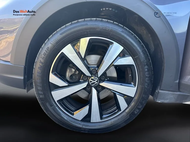 Volkswagen Taigo 2024: fotografija 25