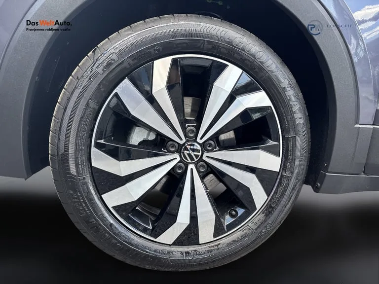Volkswagen T-Cross 2026: fotografija 26