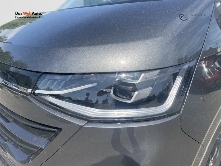 Volkswagen Caravelle 2026: fotografija 22