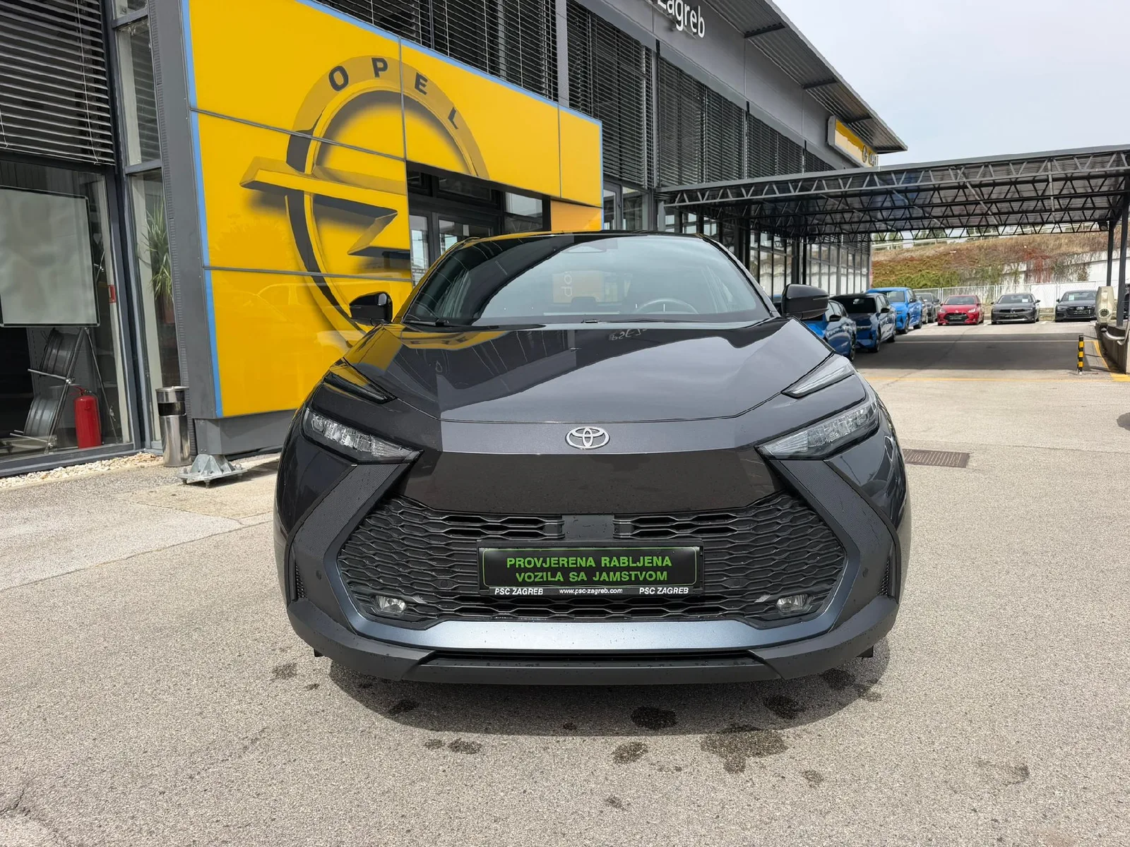 Toyota C-hr 2025 – fotografija 2