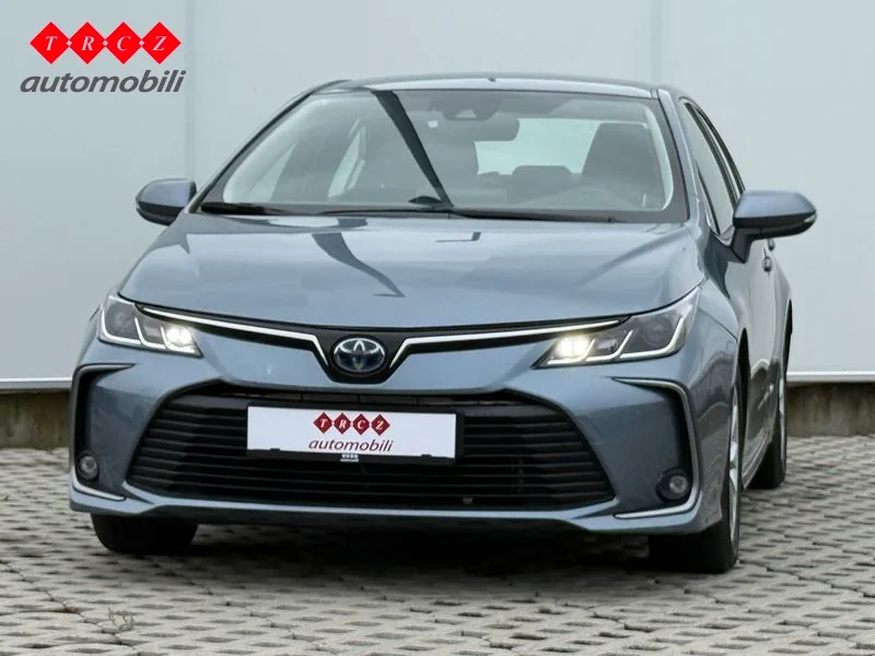 Toyota Corolla 2022: fotografija 2
