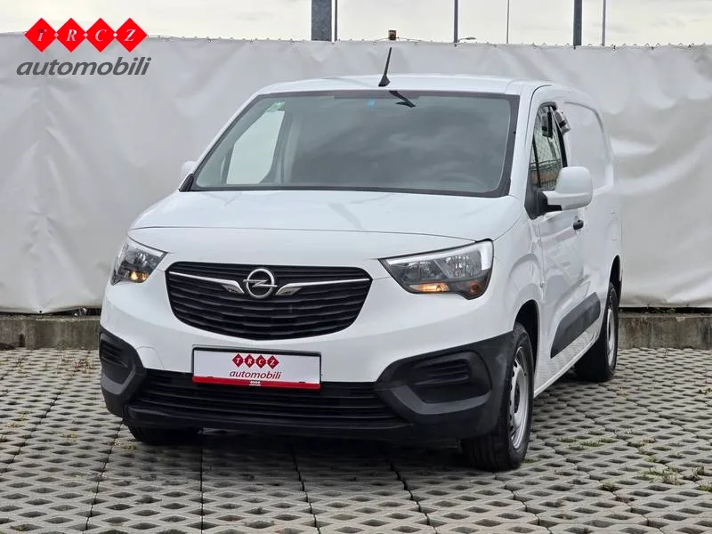 Opel Combo 2021: fotografija 2