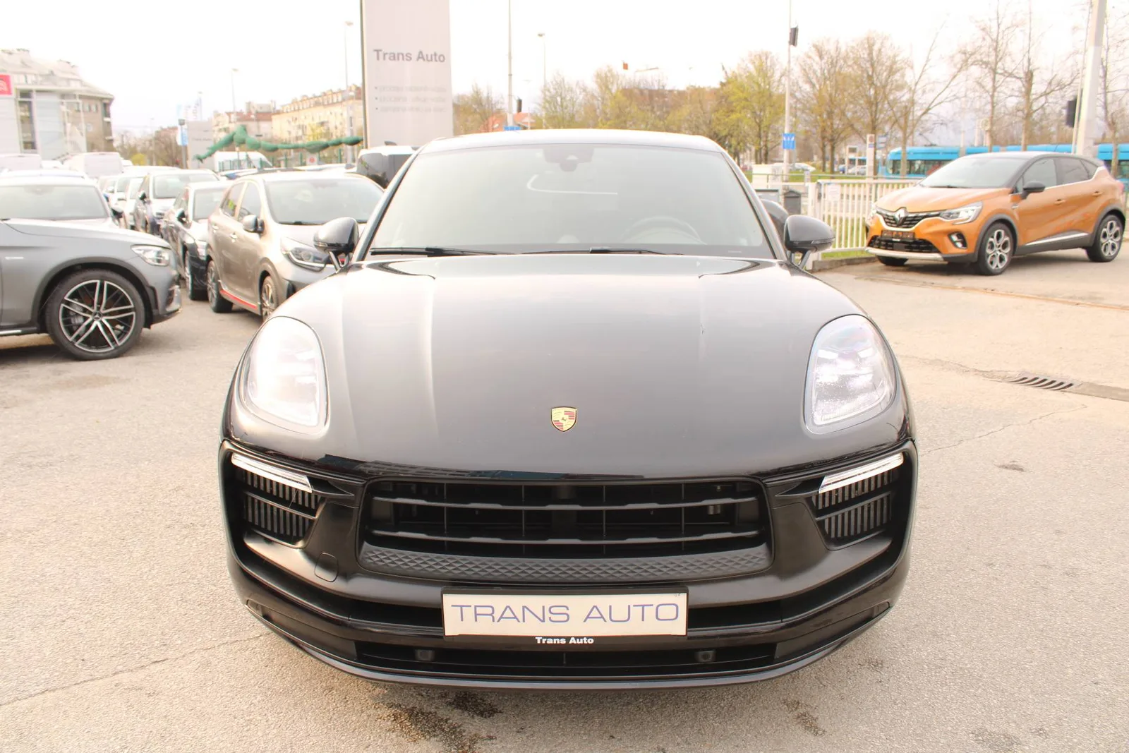 Porsche Macan 2022 – fotografija 2