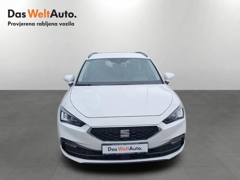 Seat Leon 2022: fotografija 2