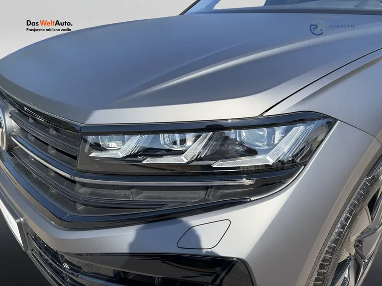 Volkswagen Touareg 2025: fotografija 23