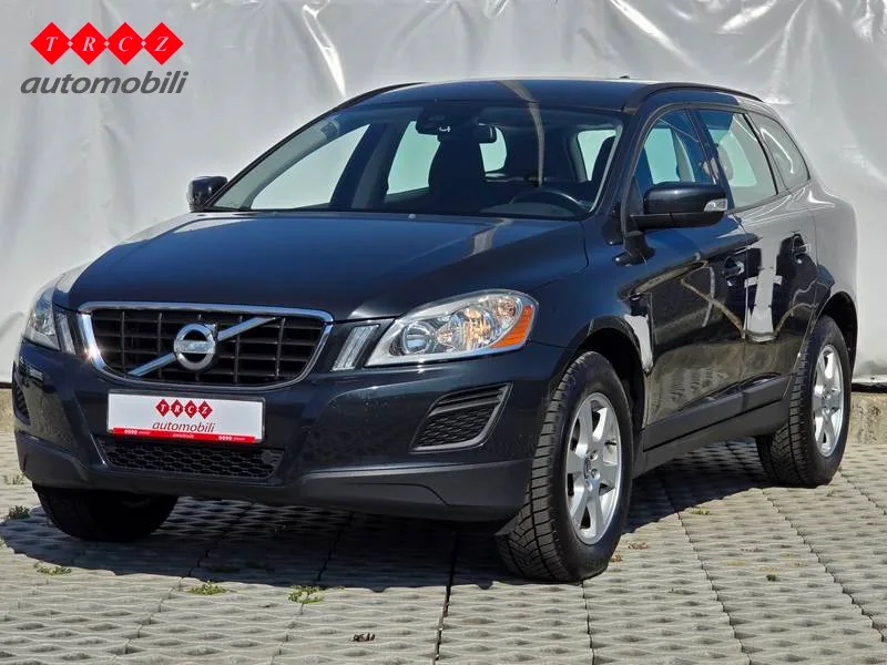 Volvo Xc60 2013: fotografija 1
