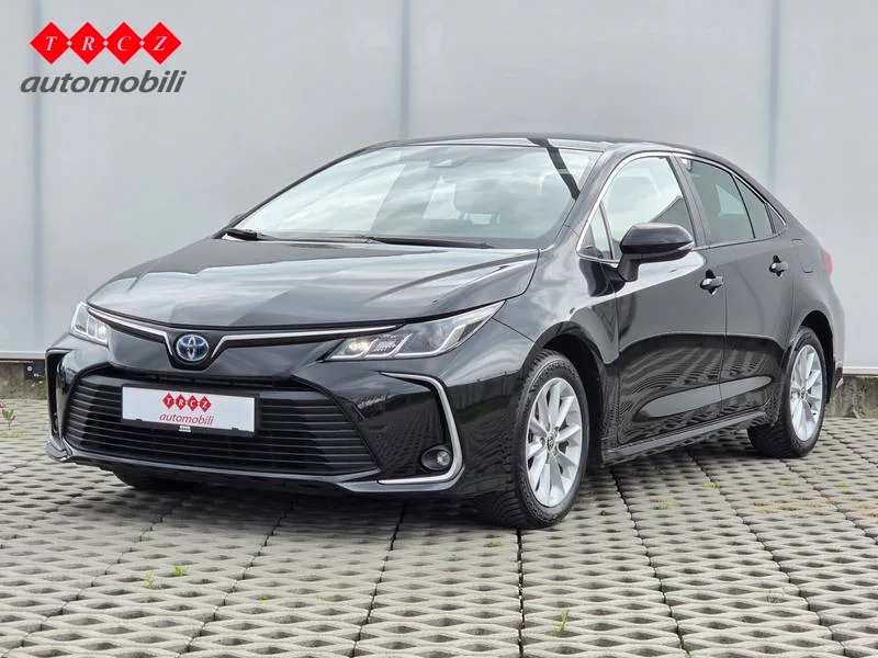 Toyota Corolla 2022 – fotografija 1