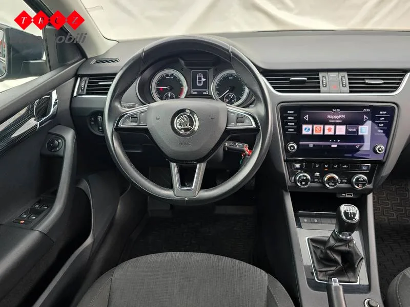 Škoda Octavia 2020: fotografija 10