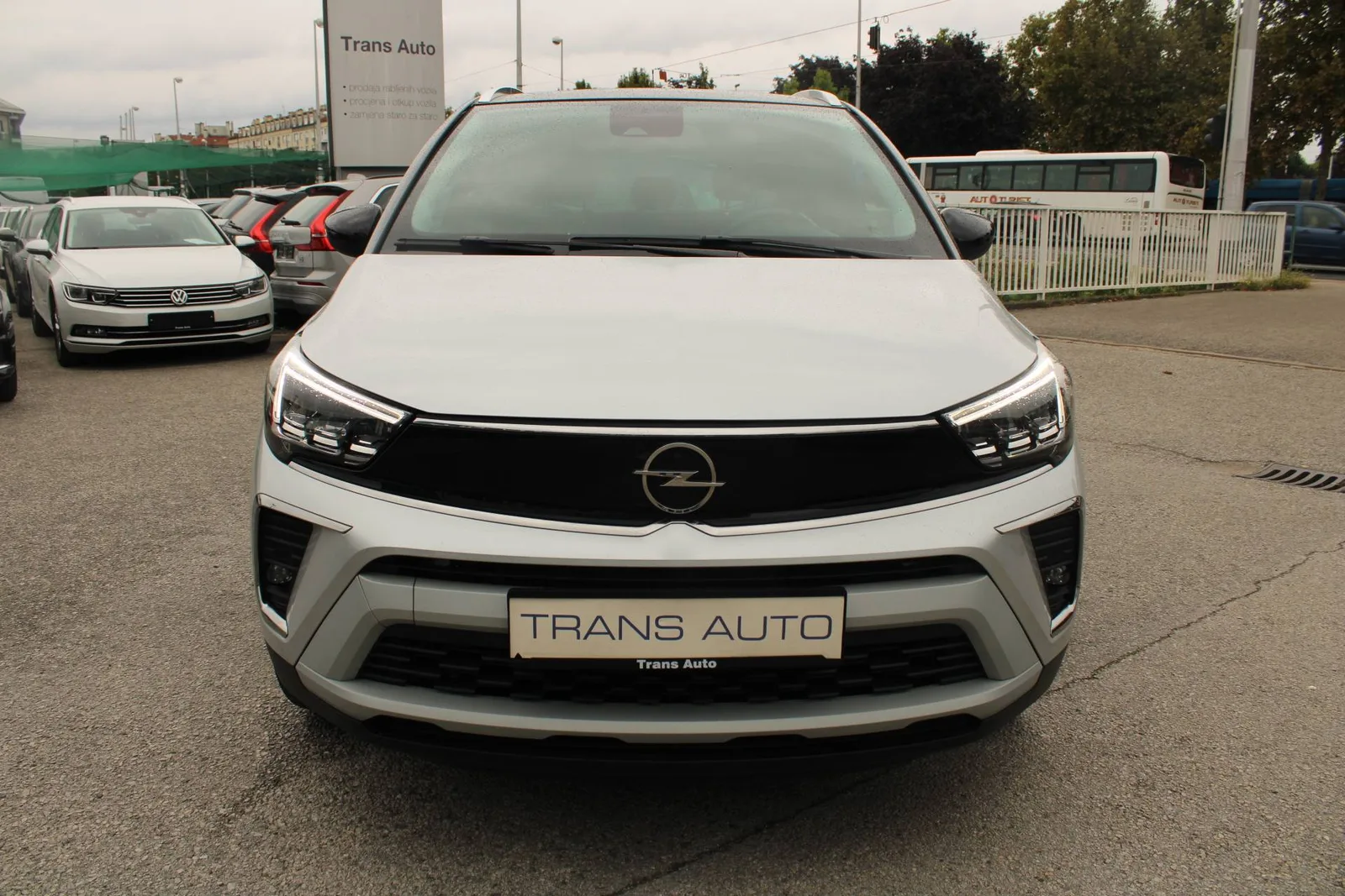 Opel Crossland 2023: fotografija 2