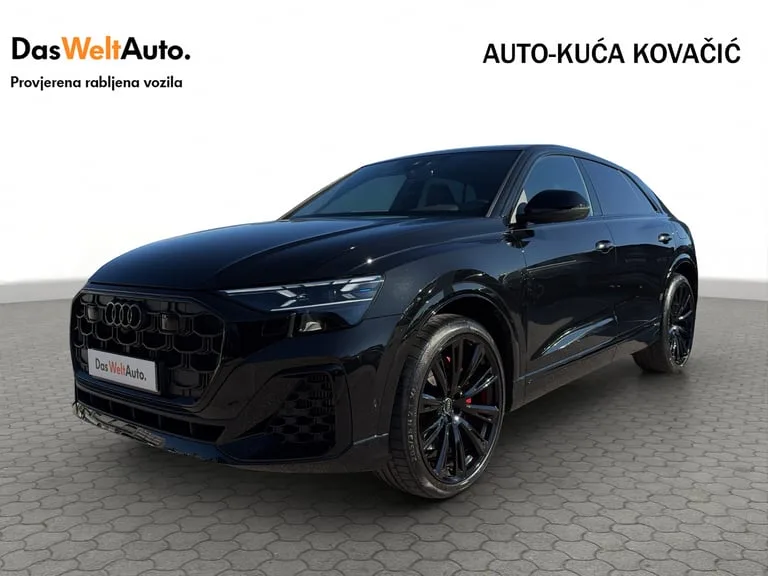 Audi Q8 2025: fotografija 1