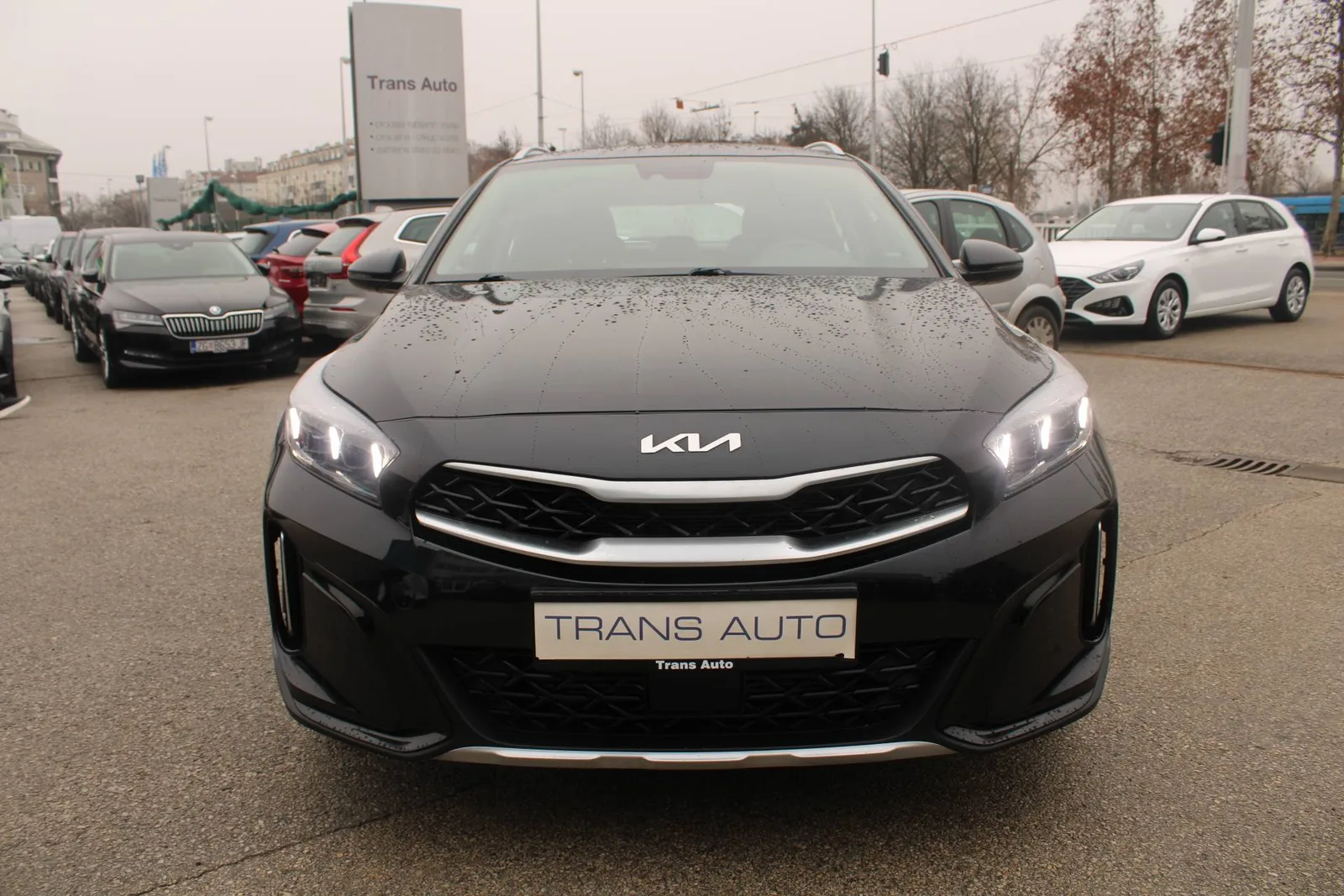 Kia Xceed 2023: fotografija 2
