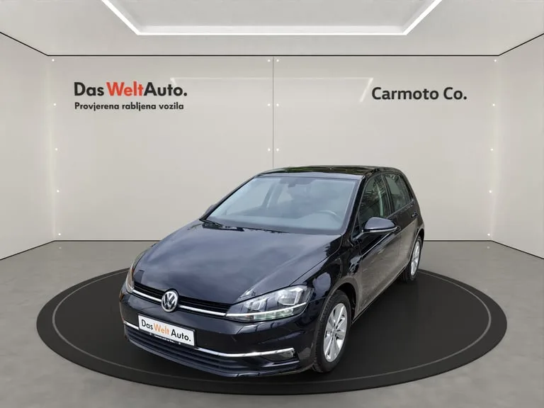 Volkswagen Golf VII