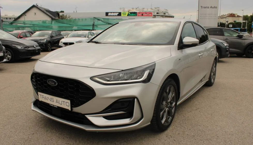Ford Focus 2022 – fotografija 1
