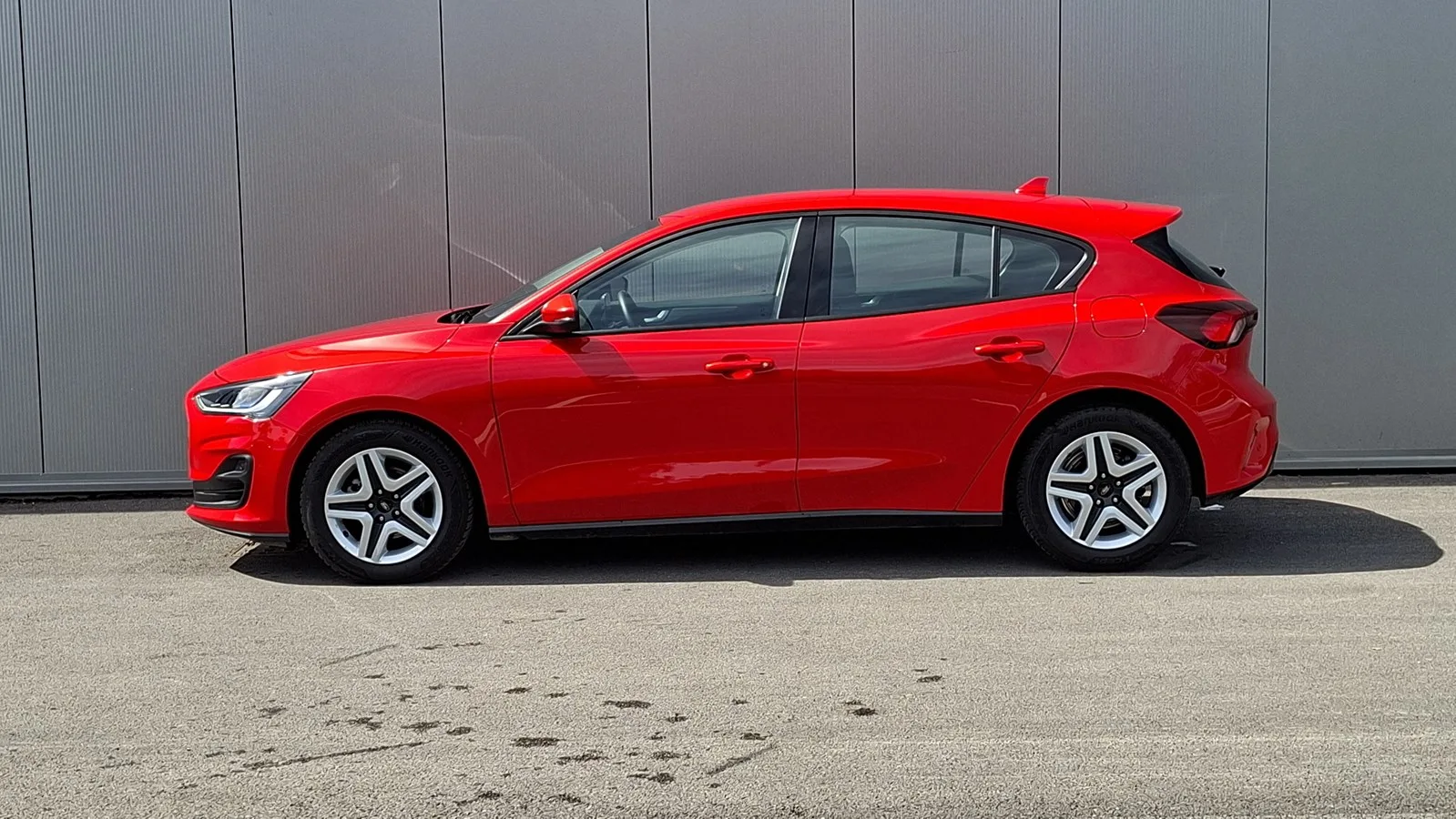Ford Focus 2022 – fotografija 2
