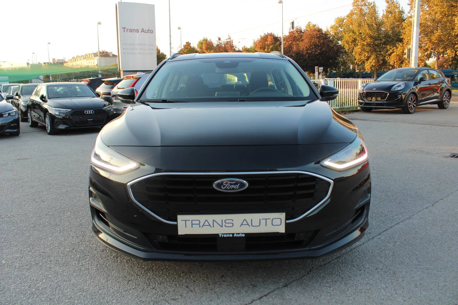 Ford Focus 2023: fotografija 2
