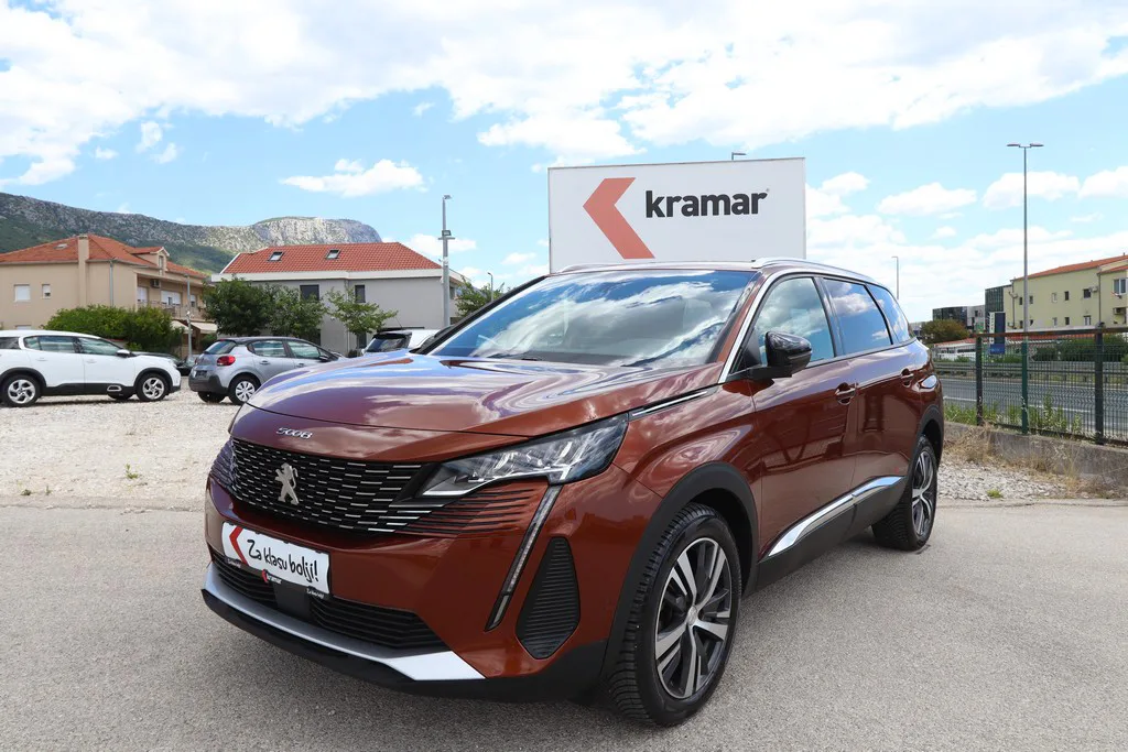 Peugeot 5008