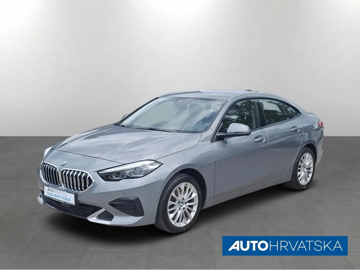 BMW Serija 2 2022: fotografija 1