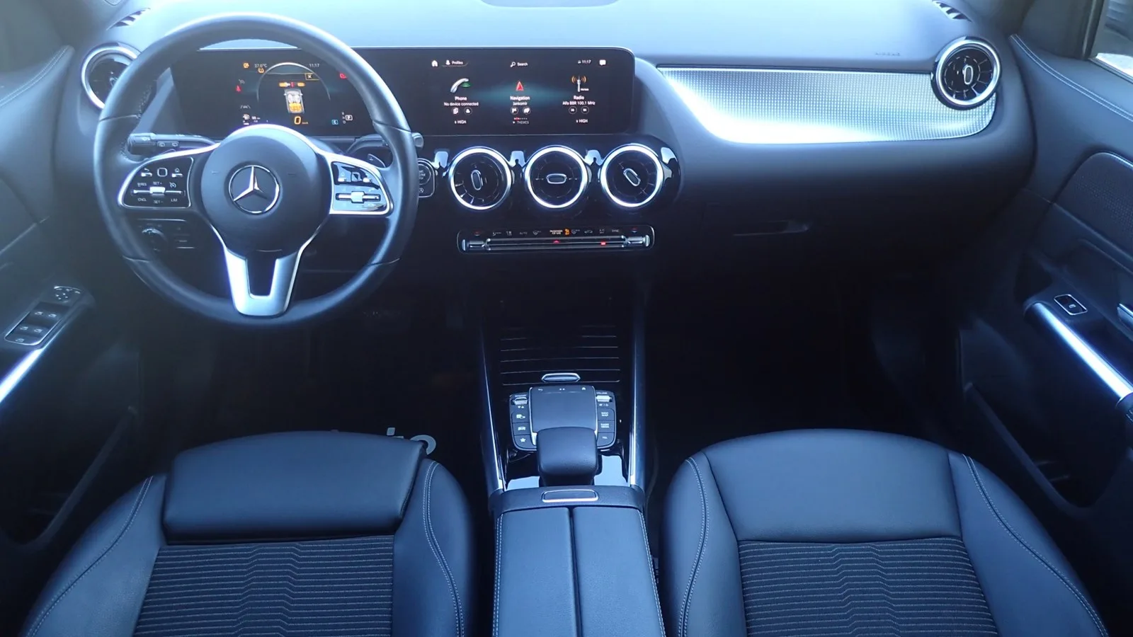 Mercedes-Benz GLA 2022: fotografija 2