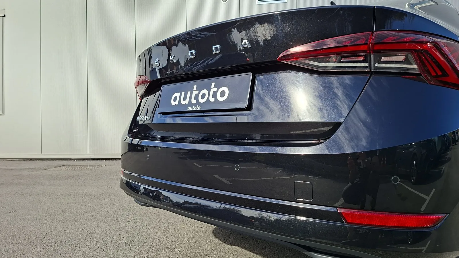 Škoda Octavia 2023: fotografija 27