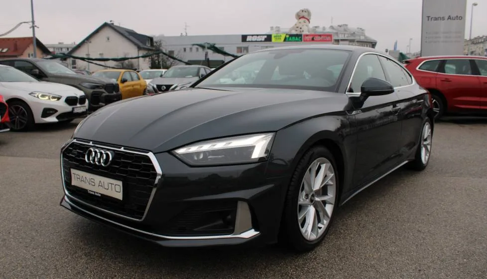 Audi A5 2022 – fotografija 1