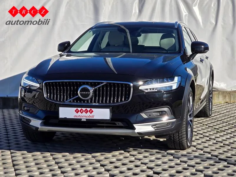 Volvo V90 2021 – fotografija 2