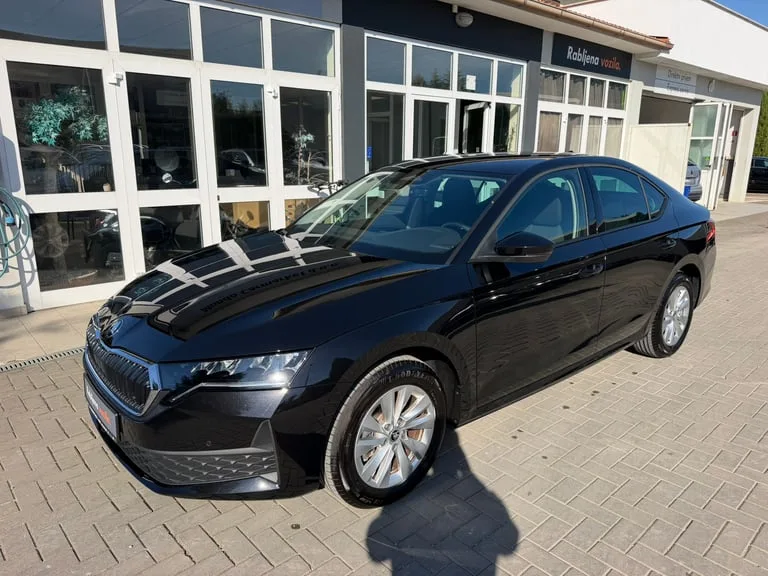 Škoda Octavia 2026: fotografija 1