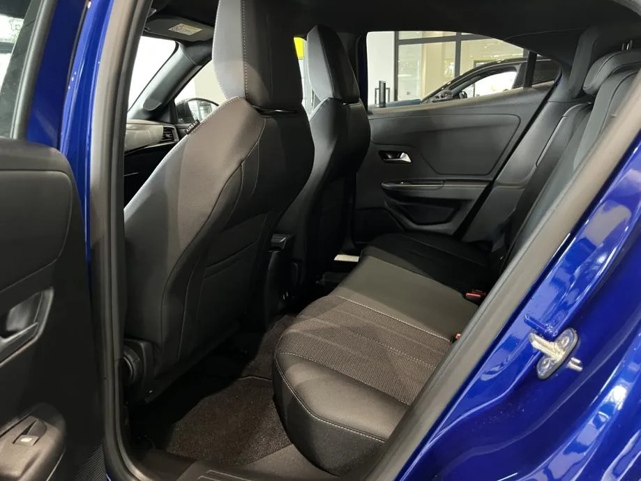Opel Mokka 2025: fotografija 14