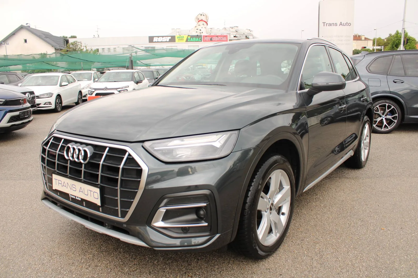Audi Q5 2022: fotografija 1