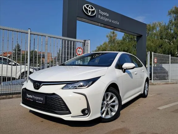 Toyota Corolla 2025 – fotografija 1