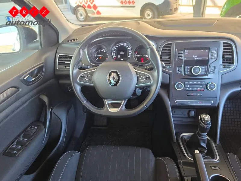 Renault Megane 2020 – fotografija 9
