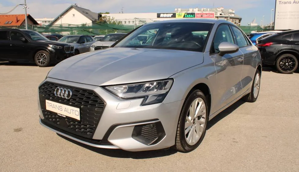 Audi A3 2023 – fotografija 1