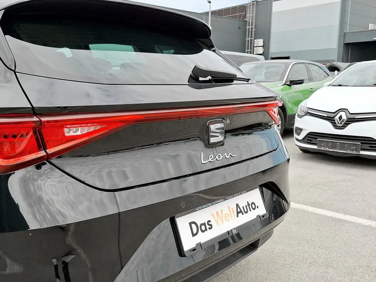 Seat Leon 2024: fotografija 14