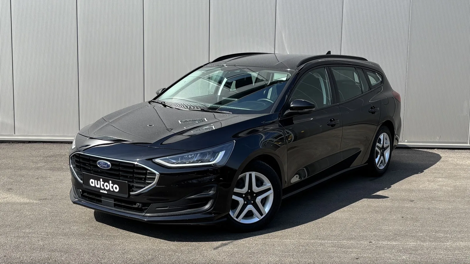 Ford Focus 2023 – fotografija 1