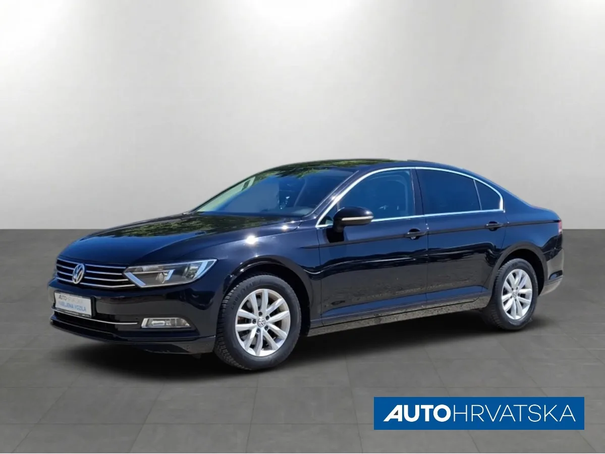 Volkswagen Passat 2019 – fotografija 1