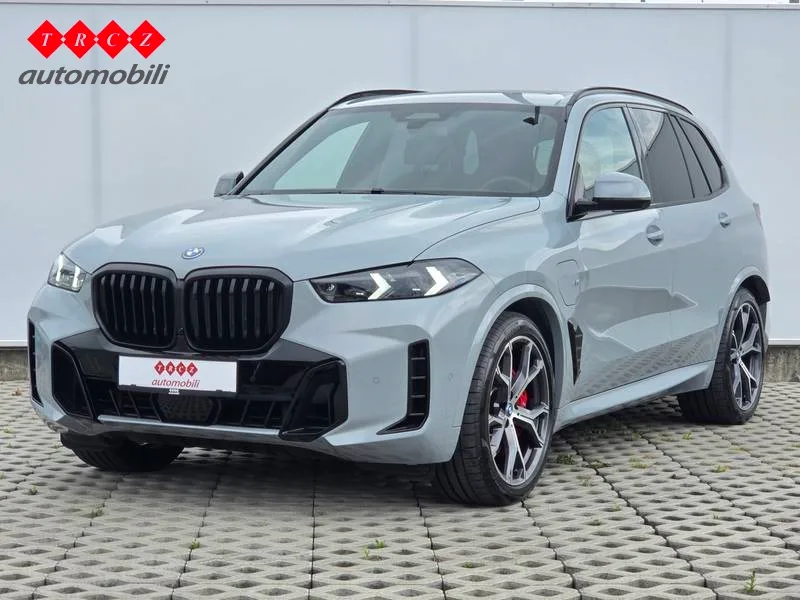 BMW X5 2025 – fotografija 1