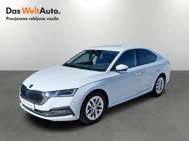 Škoda Octavia 2021: fotografija 1