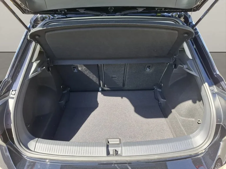 Volkswagen T-Roc 2024: fotografija 22