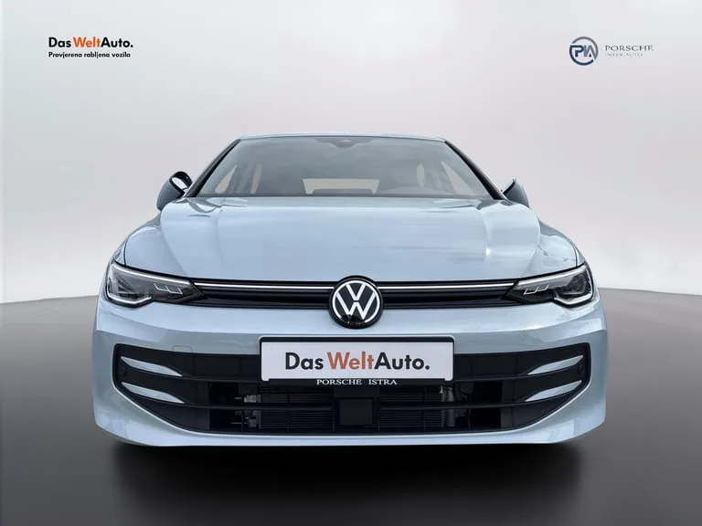 Volkswagen Golf VIII 2026: fotografija 2