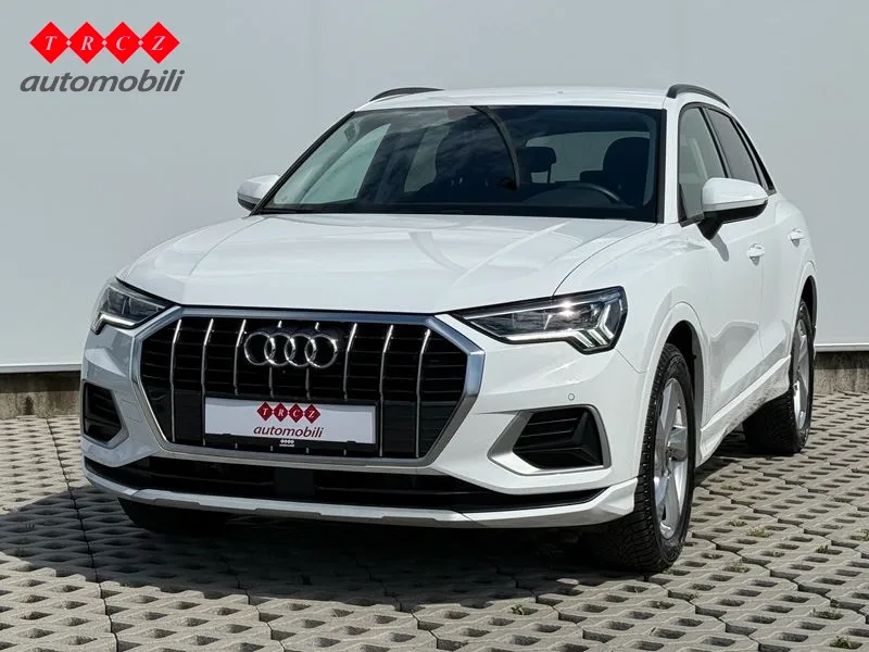 Audi Q3 2024 – fotografija 2
