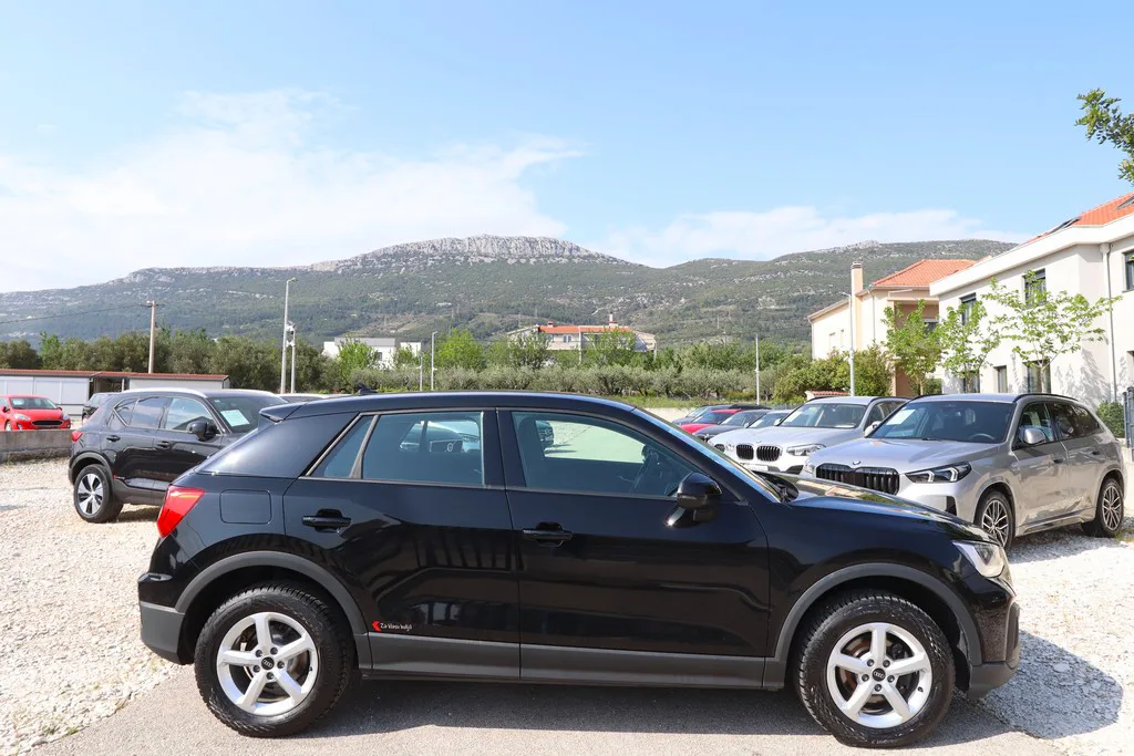 Audi Q2 2022 – fotografija 2