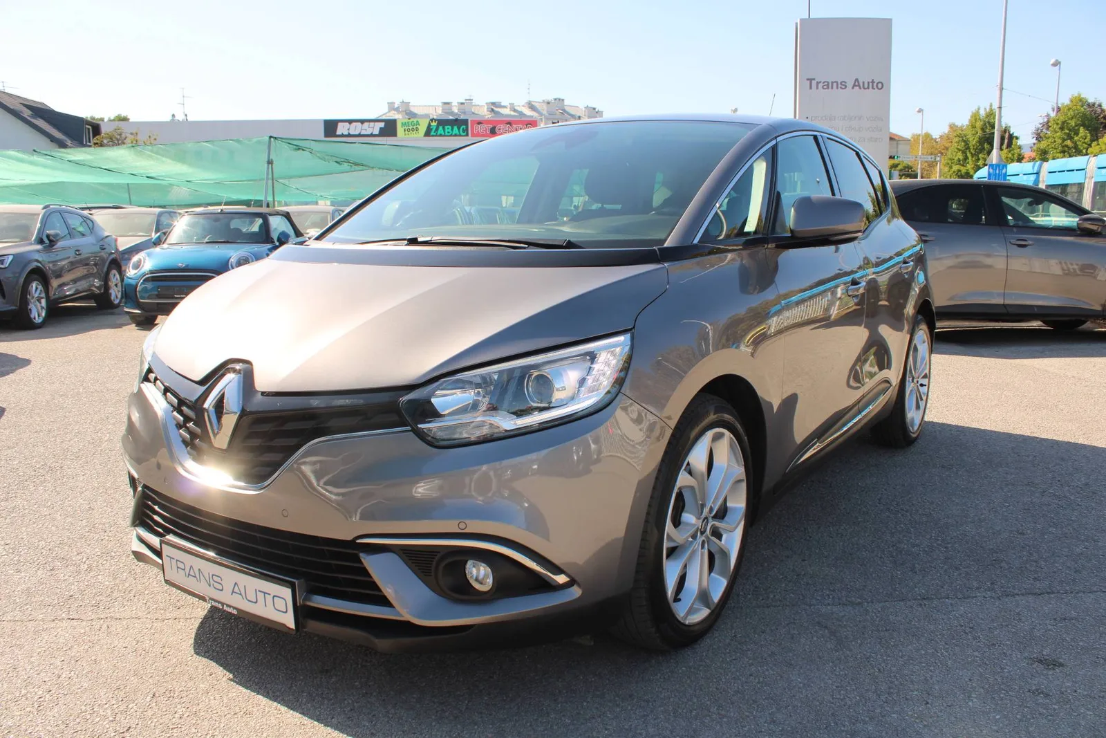 Renault Scenic 2019 – fotografija 1