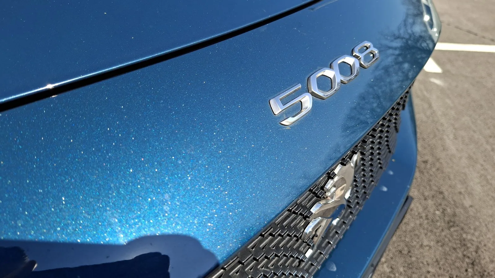 Peugeot 5008 2023: fotografija 22