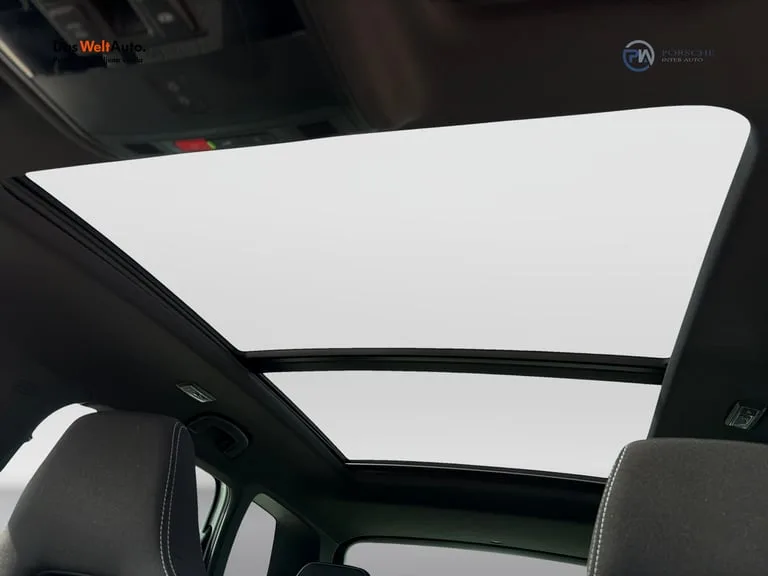 Škoda Karoq 2025: fotografija 22