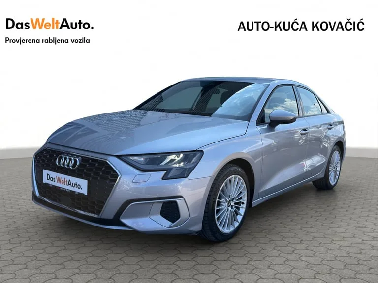 Audi A3 2021: fotografija 1