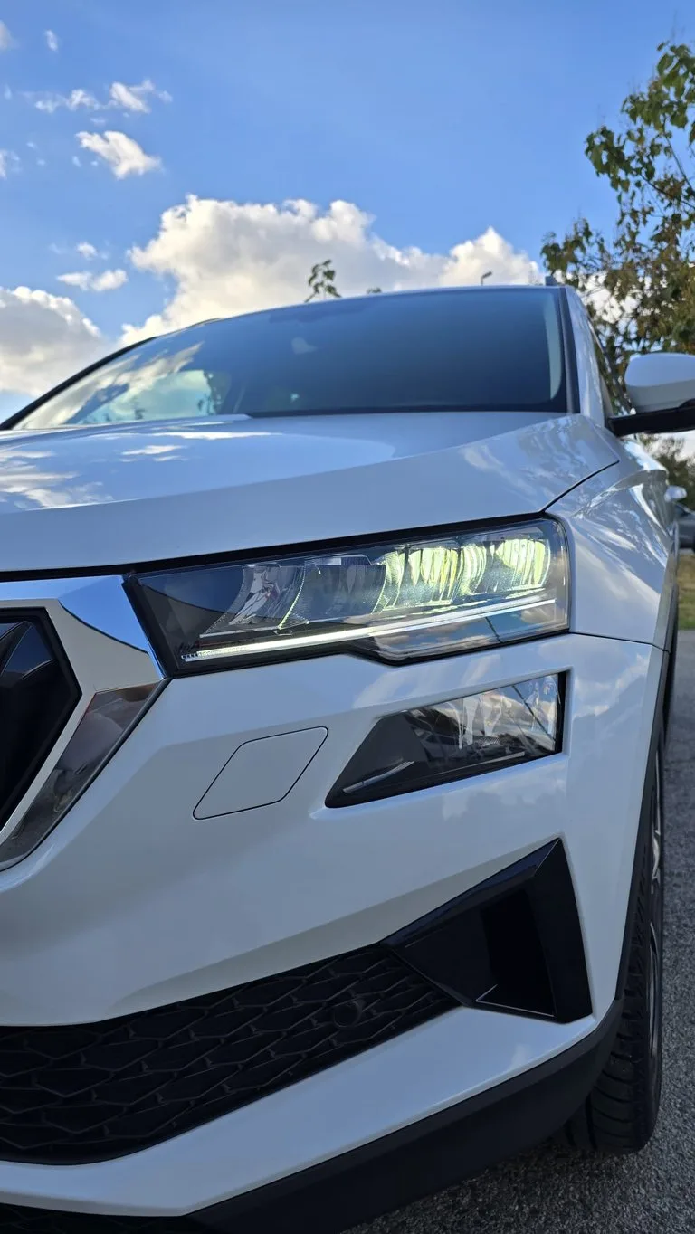 Škoda Karoq 2023: fotografija 30